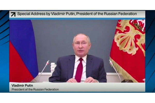 Путин в Давосе: многообразие для мира, но не для своей страны