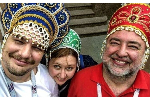 Космос и кокошник